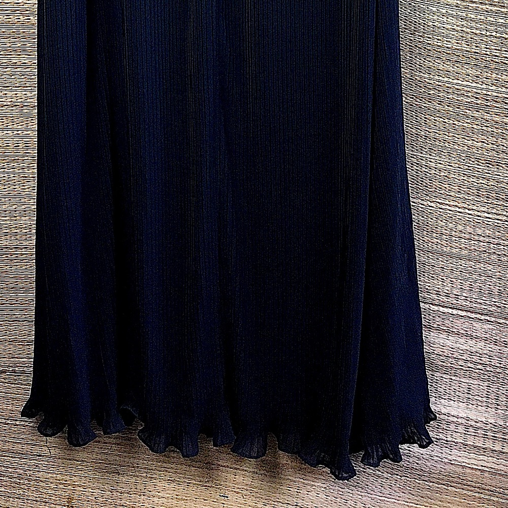 Lovers & Friends Helena Gown Cut Out Back With Lace Details Dress Size L - Picture 10 of 16